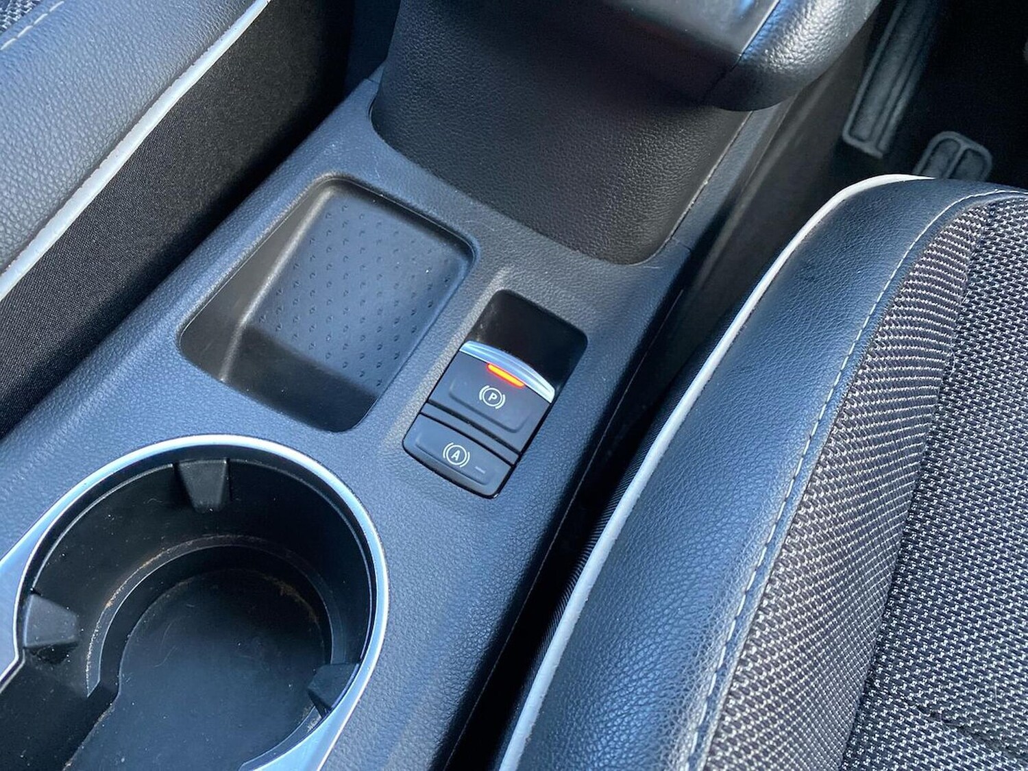 Used Renault Captur 2021 for sale - 76387207: Photo 30