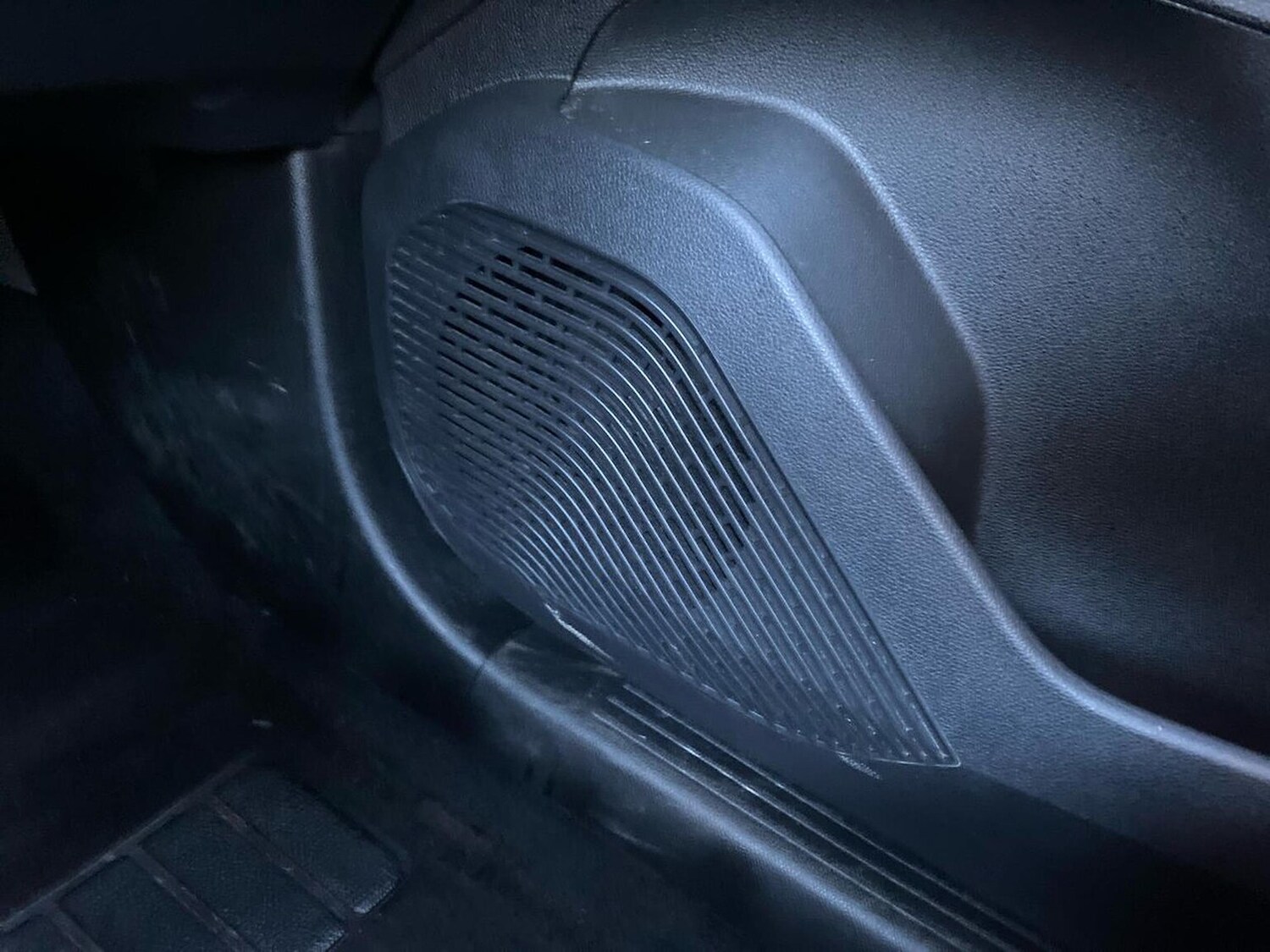 Used Renault Captur 2021 for sale - 76387207: Photo 31