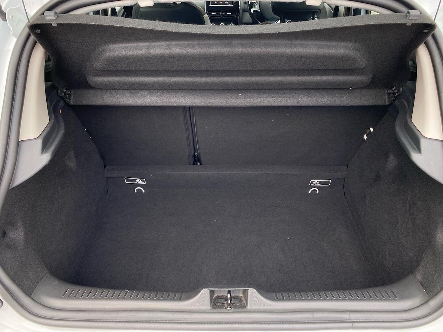 Used Renault Clio 2014 for sale - 78195778: Photo 17