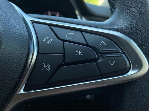 Used Renault Captur 2021 for sale - 75587330: Photo 26