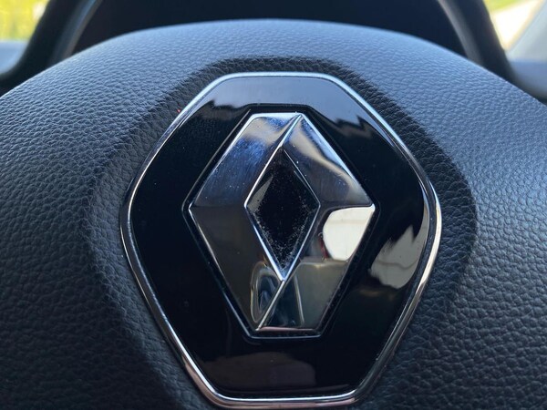Used Renault Captur 2021 for sale - 75587330: Photo 28