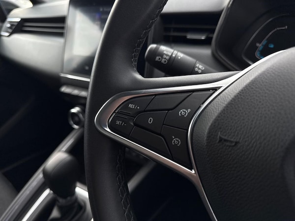 Used Renault Clio 2022 for sale - 76149476: Photo 22
