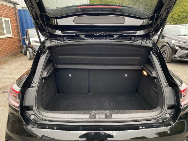 Used Renault Clio 2024 for sale - 76281171: Photo 17