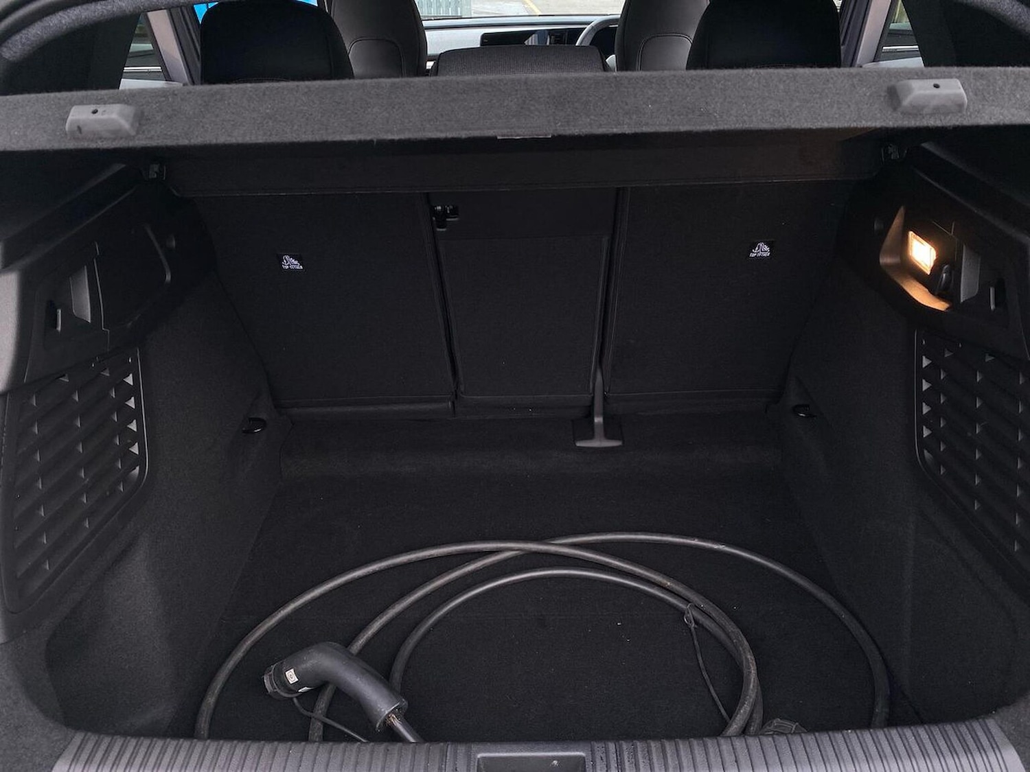 Used Renault Scenic E-Tech 2024 for sale - 76848756: Photo 17