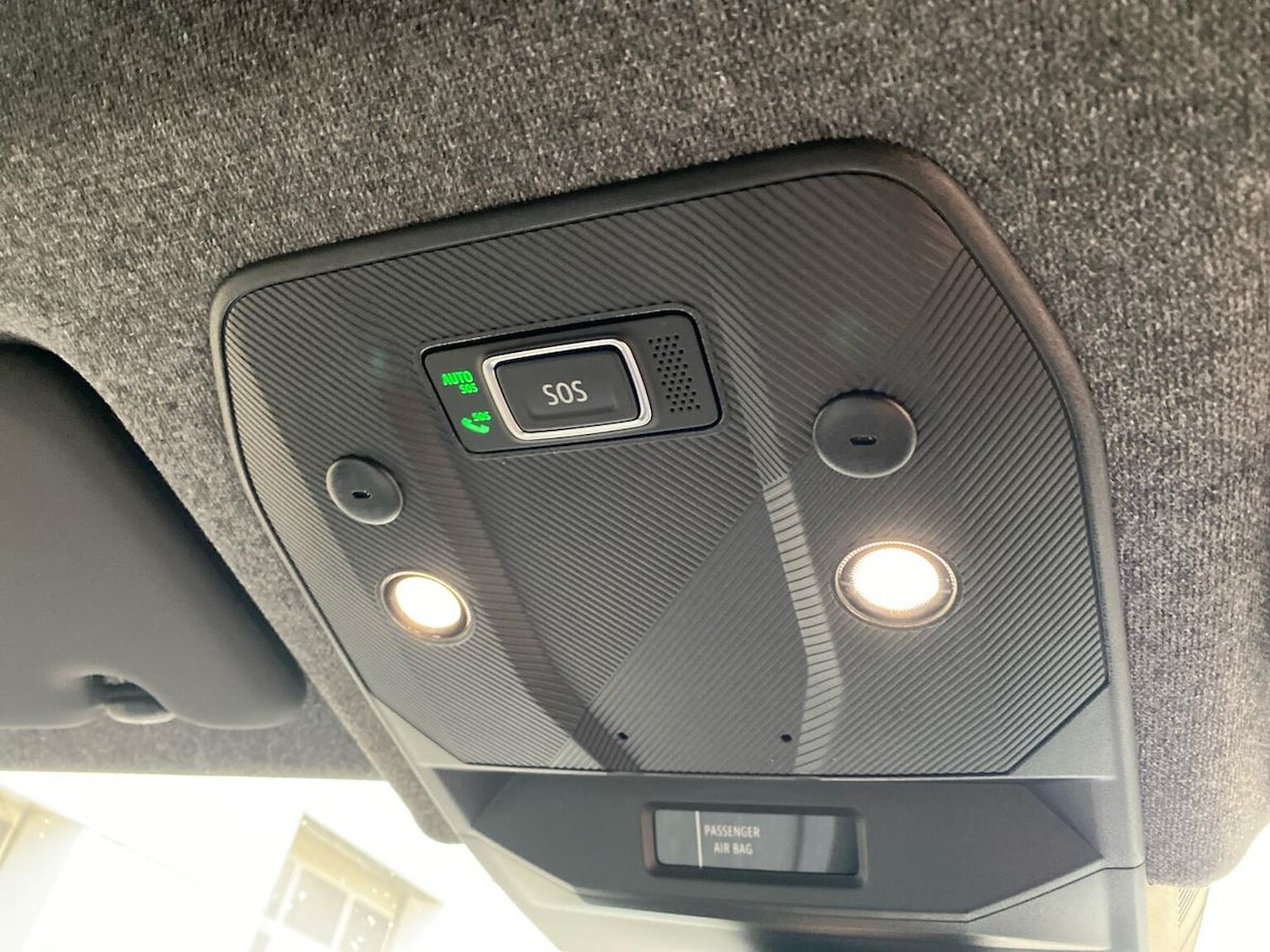 Used Renault Scenic E-Tech 2024 for sale - 76848756: Photo 32