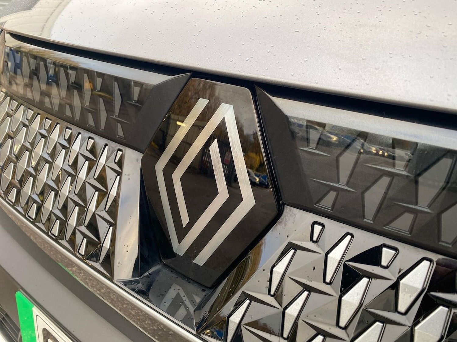 Used Renault Scenic E-Tech 2024 for sale - 76848756: Photo 33