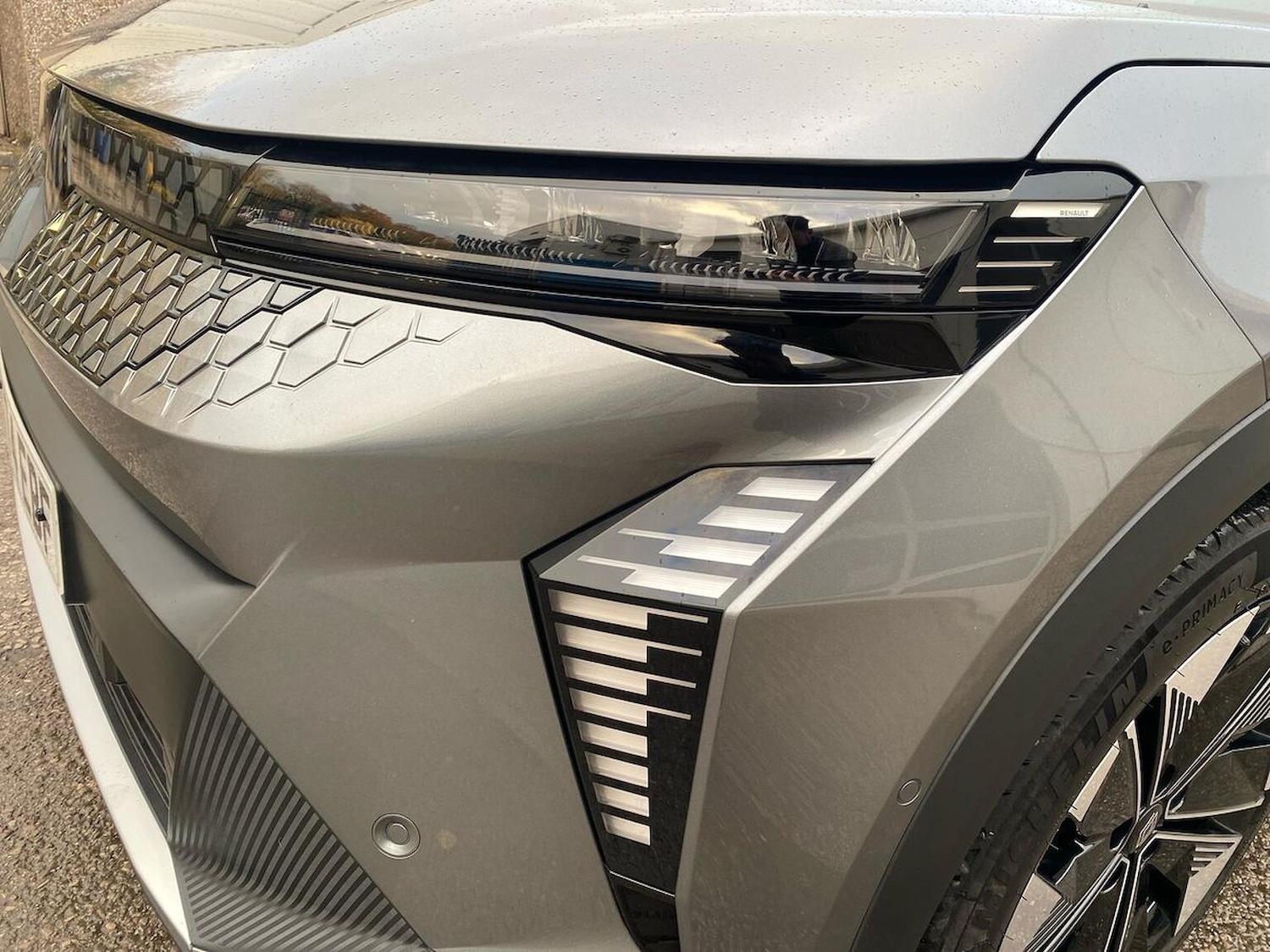 Used Renault Scenic E-Tech 2024 for sale - 76848756: Photo 34