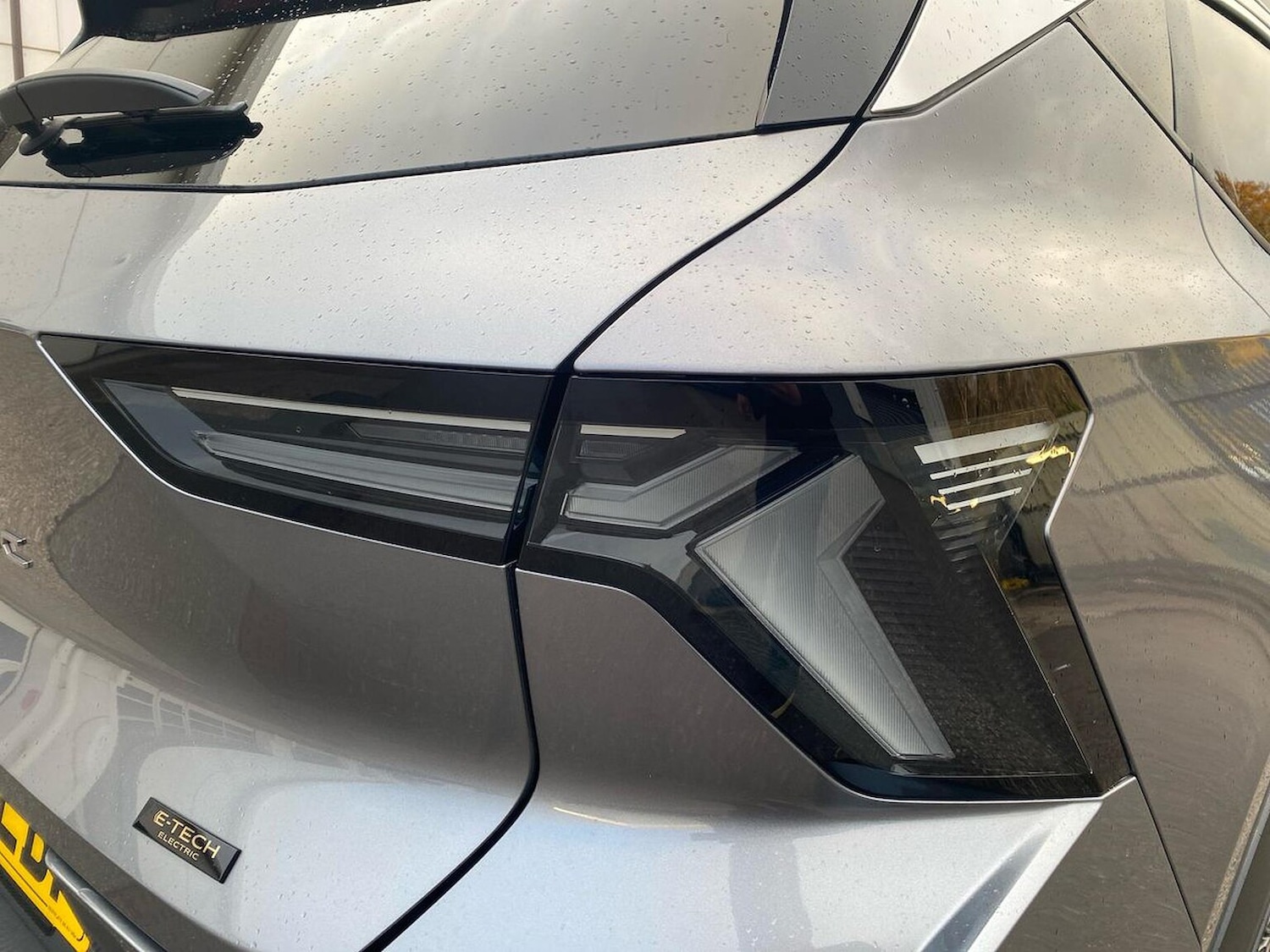 Used Renault Scenic E-Tech 2024 for sale - 76848756: Photo 36