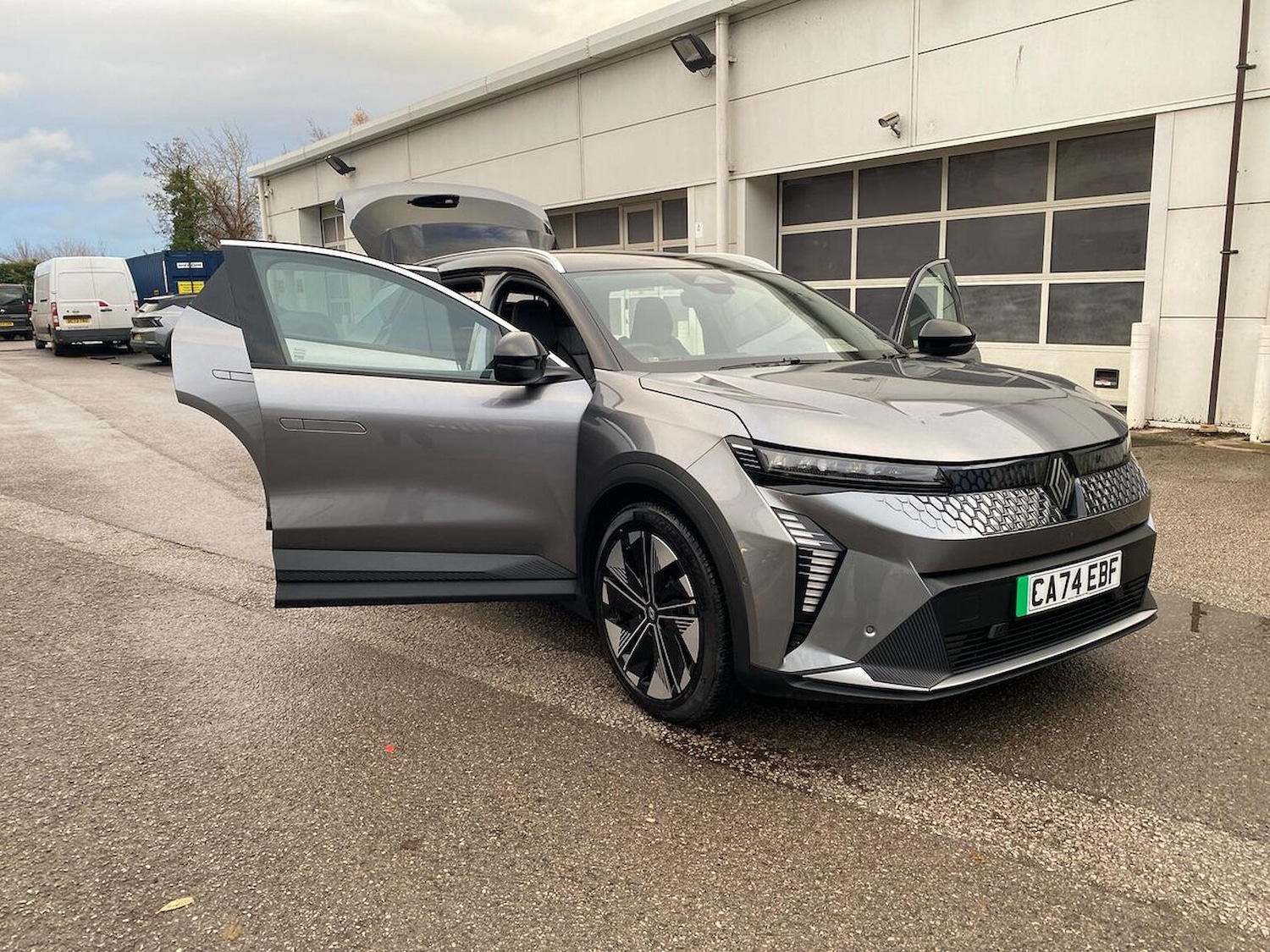 Used Renault Scenic E-Tech 2024 for sale - 76848756: Photo 40