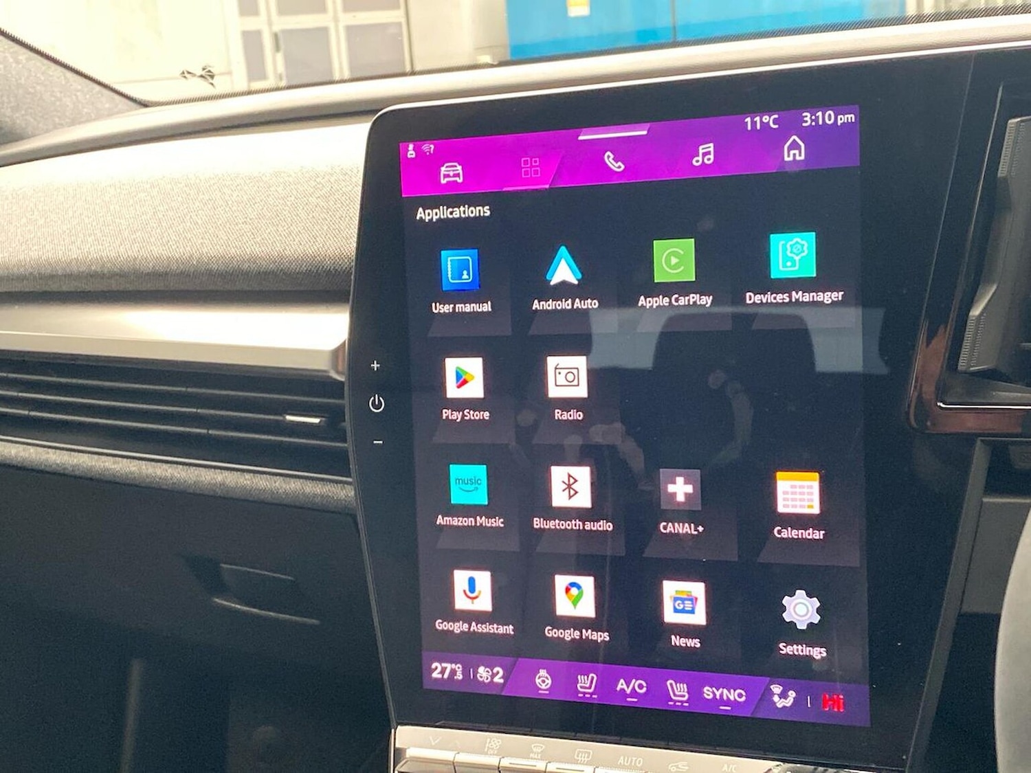 Used Renault Scenic E-Tech 2024 for sale - 76848756: Photo 42