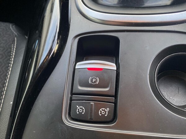 Used Renault Kadjar 2017 for sale - 76257769: Photo 32