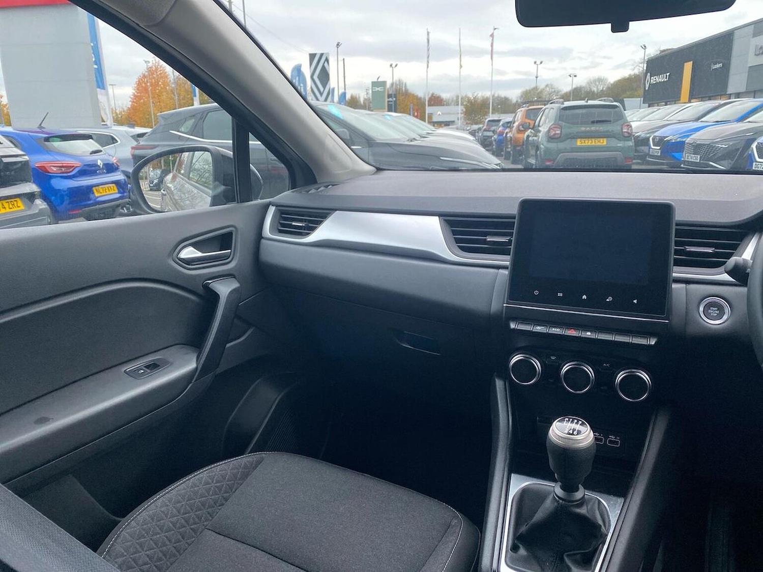 Used Renault Captur 2024 for sale - 76510769: Photo 13