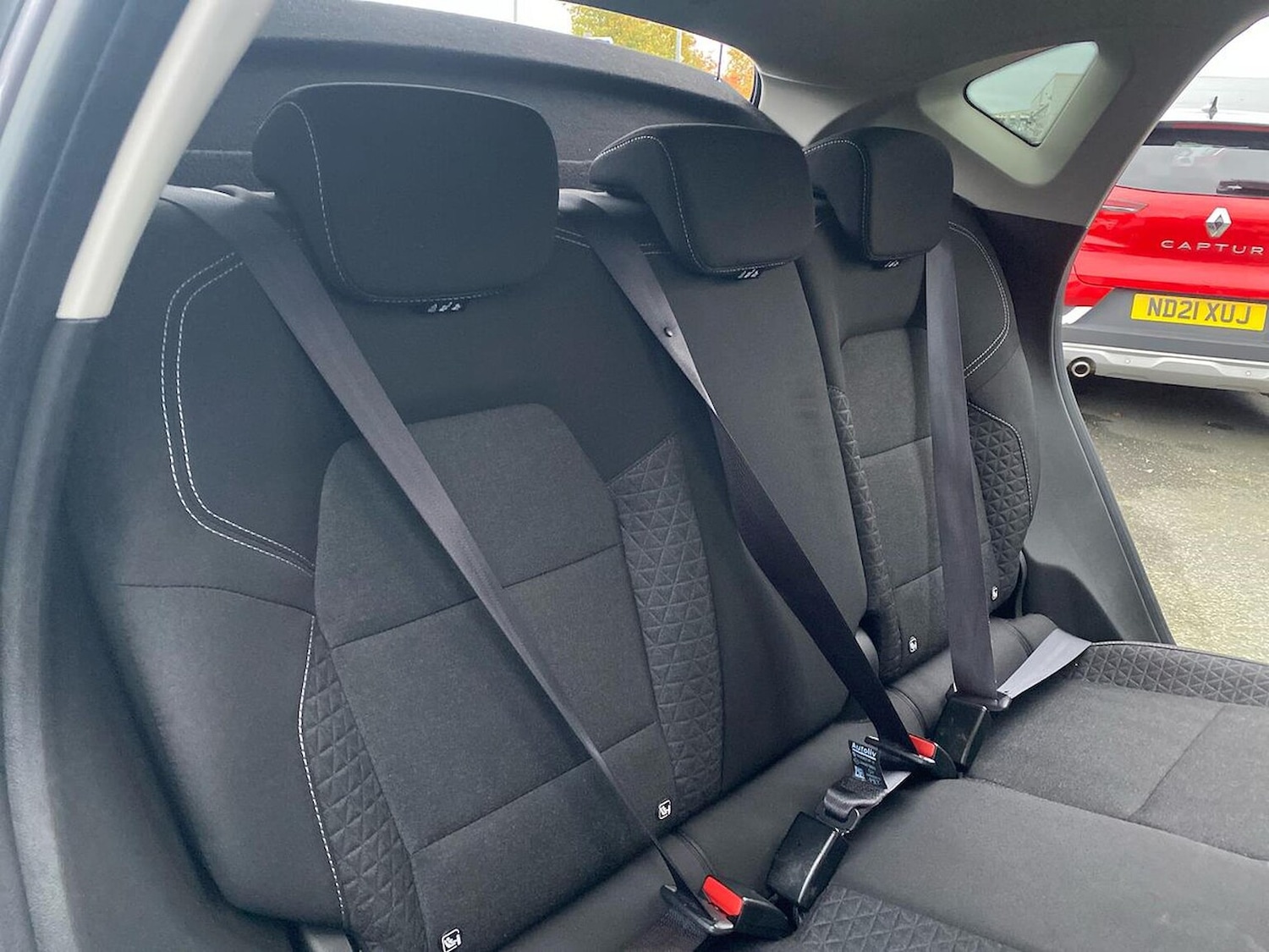 Used Renault Captur 2024 for sale - 76510769: Photo 16