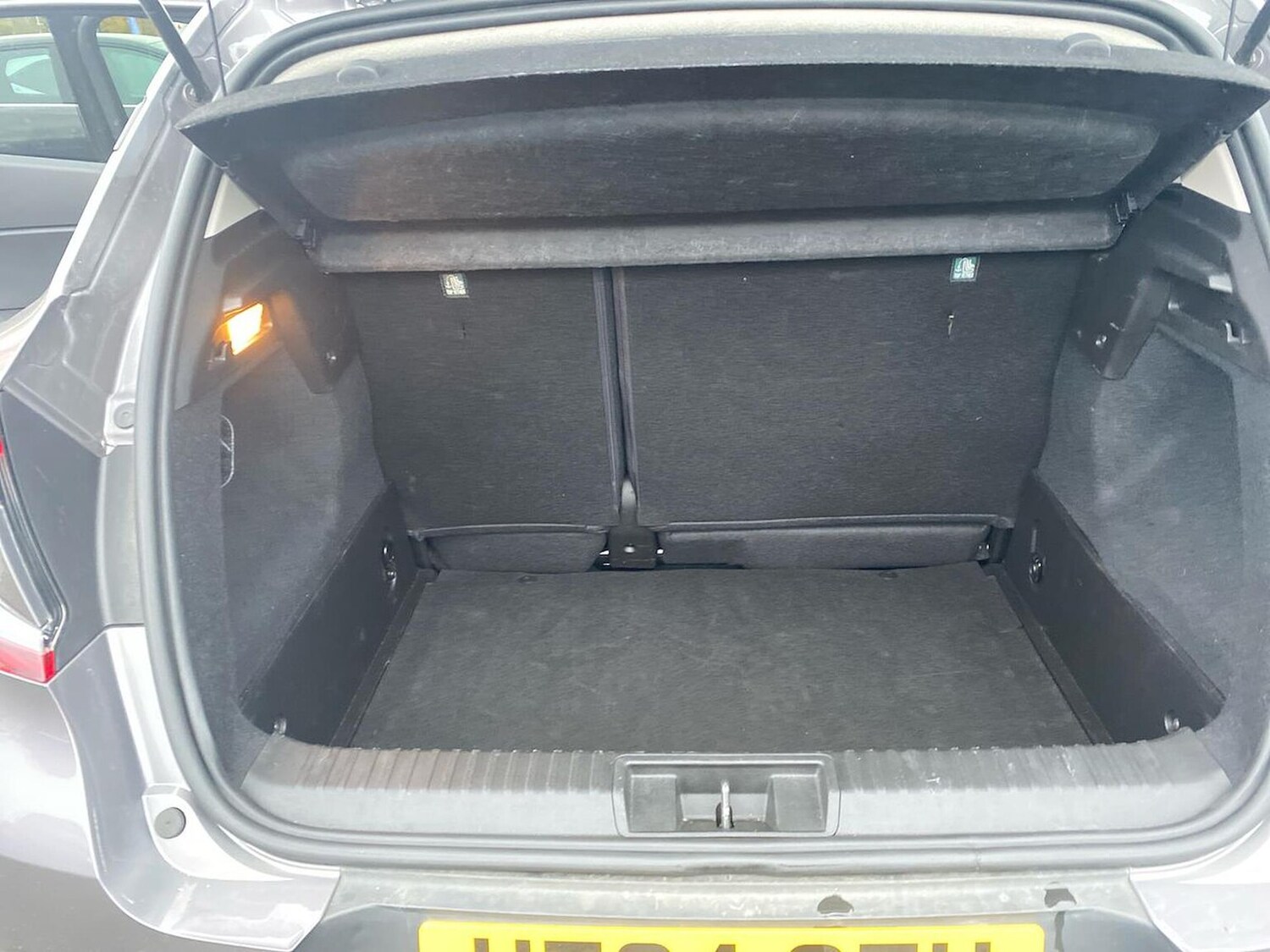 Used Renault Captur 2024 for sale - 76510769: Photo 17