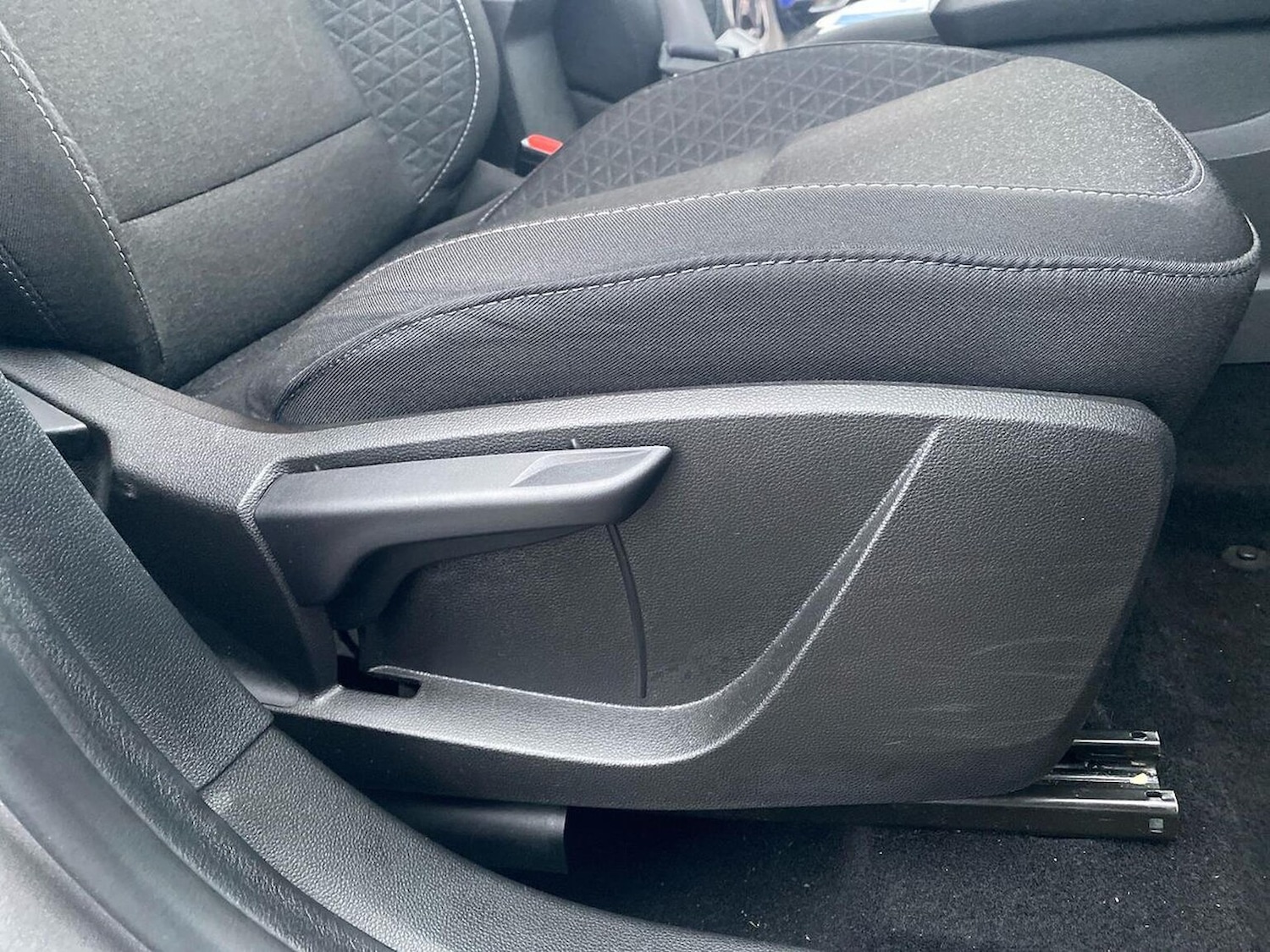 Used Renault Captur 2024 for sale - 76510769: Photo 30