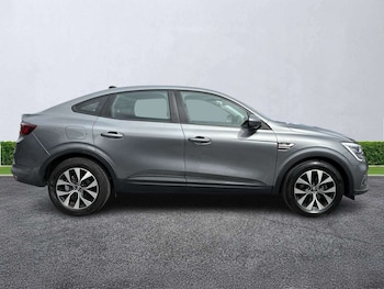 Used Renault Arkana 2022 for sale - 79524994: Photo