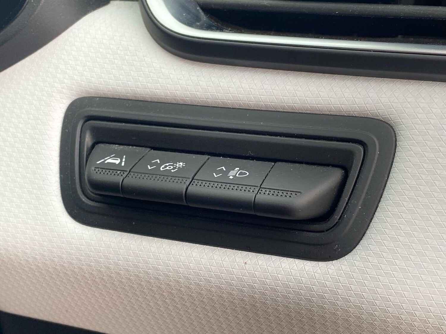 Used Renault Clio 2022 for sale - 78190986: Photo 22