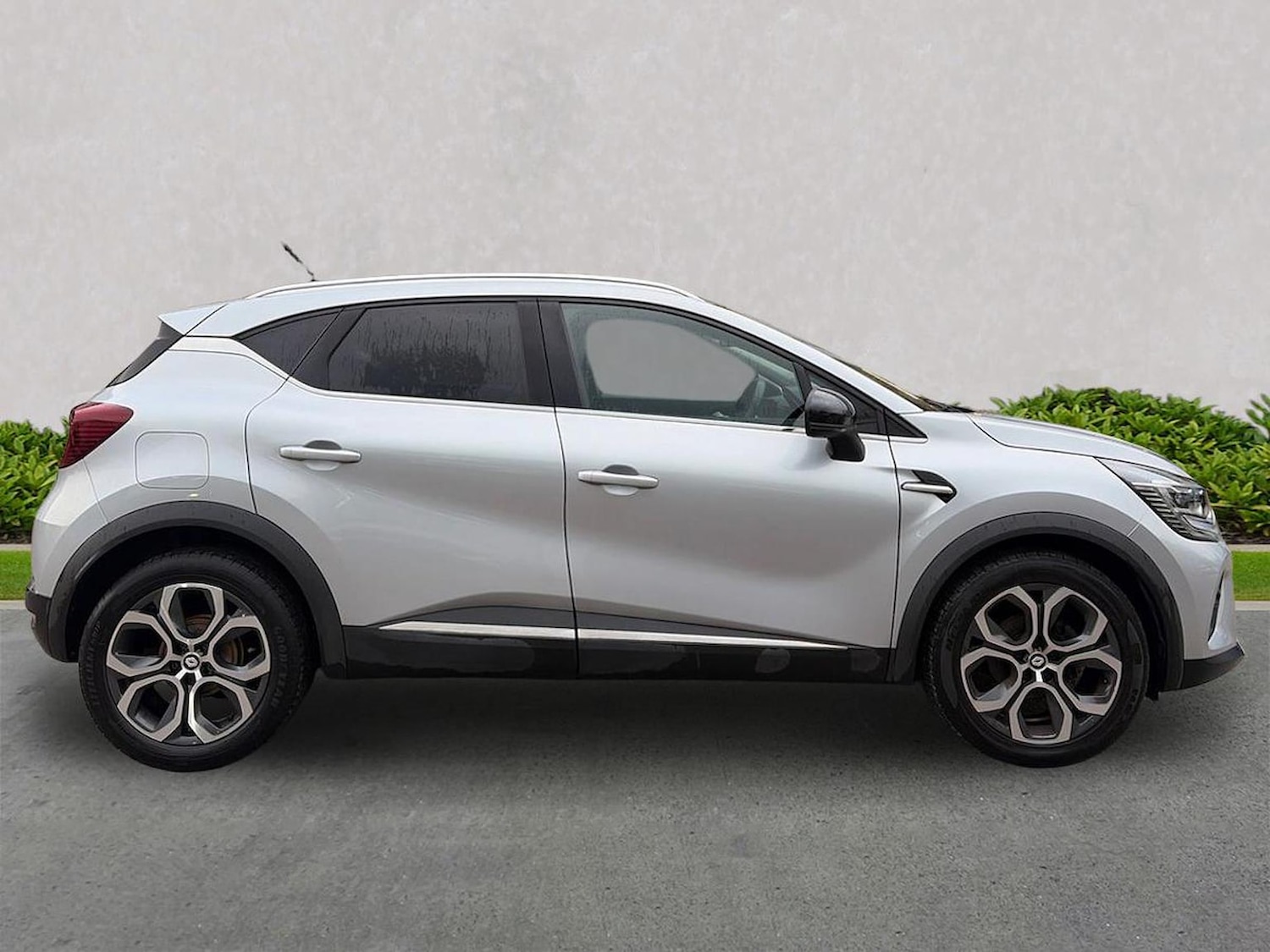 Used Renault Captur 2022 for sale - 78195657: Photo 3