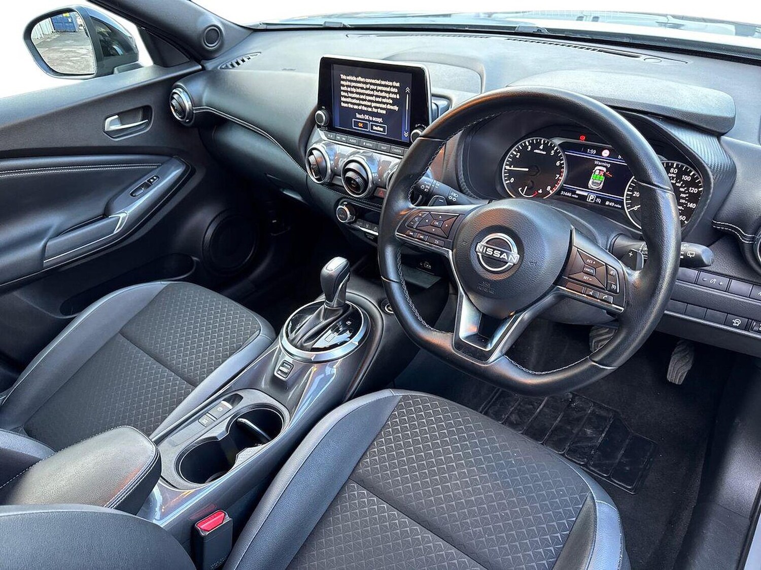 Used Nissan Juke 2024 for sale - 76830635: Photo 15