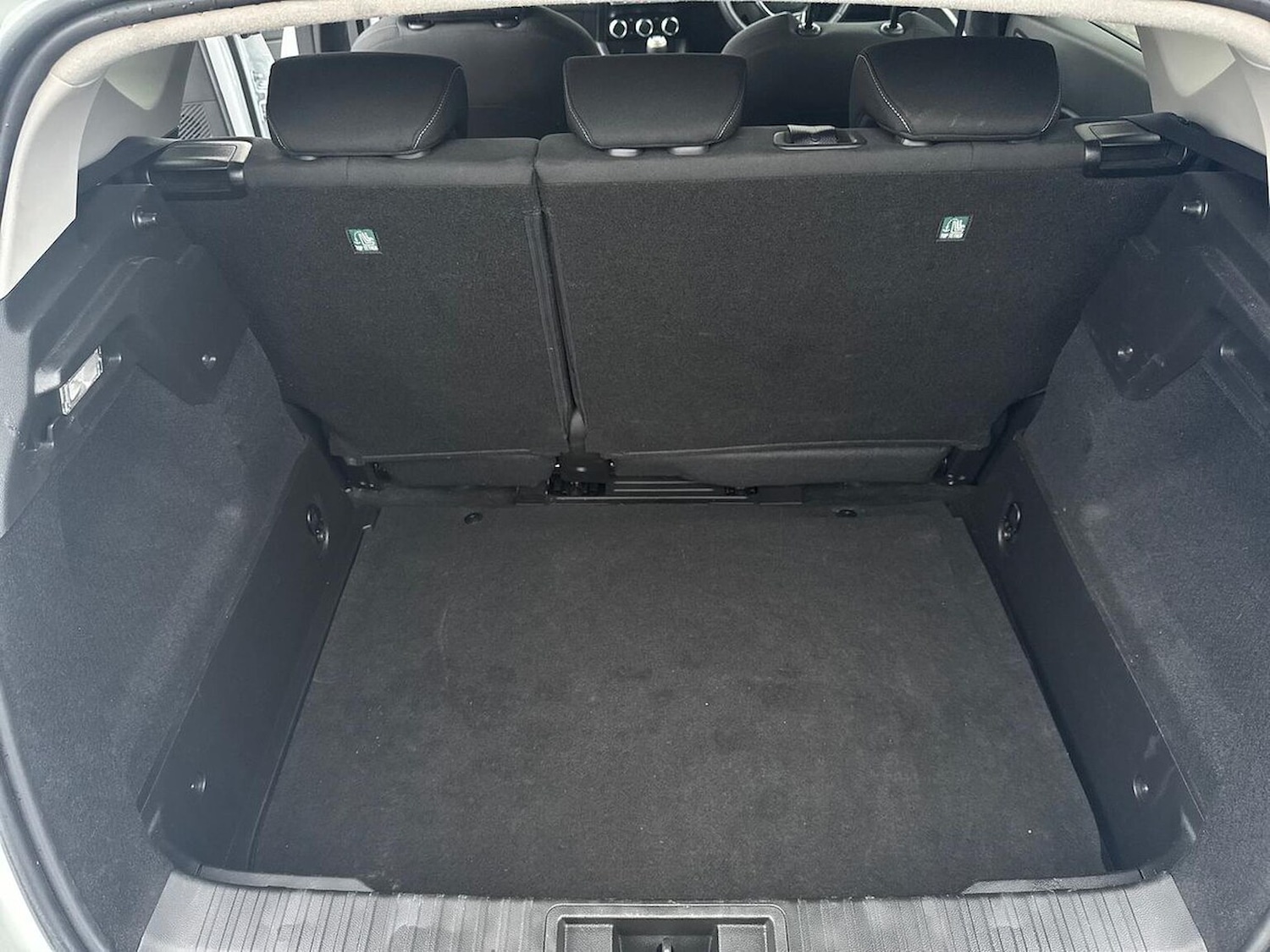 Used Renault Captur 2024 for sale - 76510765: Photo 17