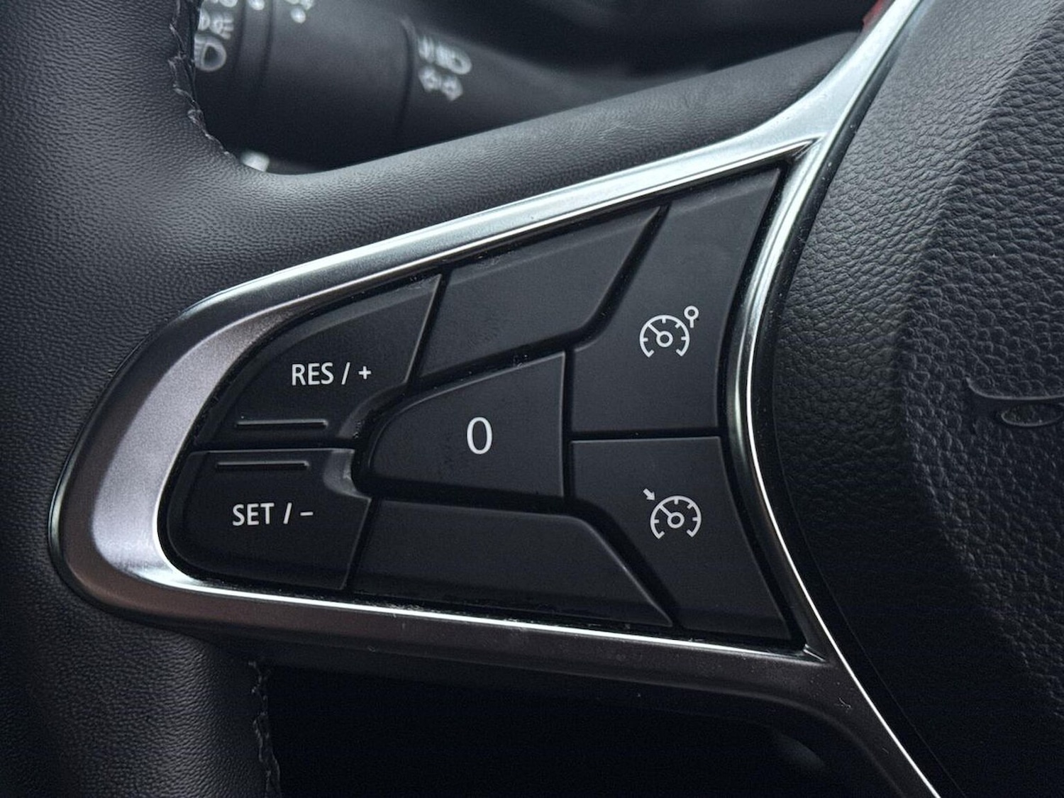 Used Renault Captur 2024 for sale - 76510765: Photo 27