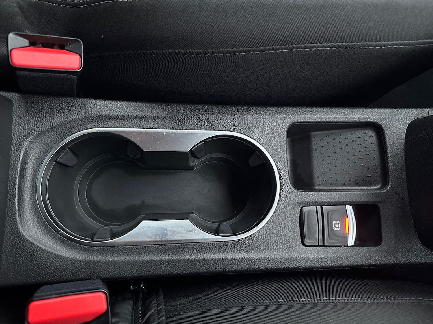 Used Renault Captur 2024 for sale - 76510765: Photo 41