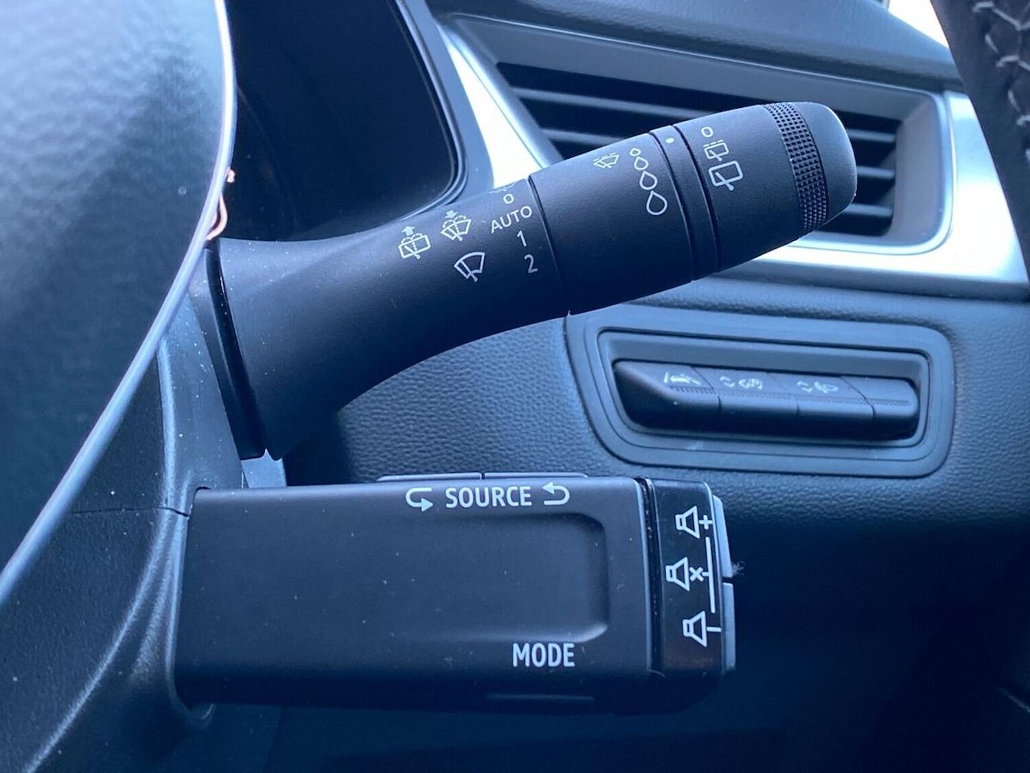 Used Renault Captur 2024 for sale - 78195859: Photo 28