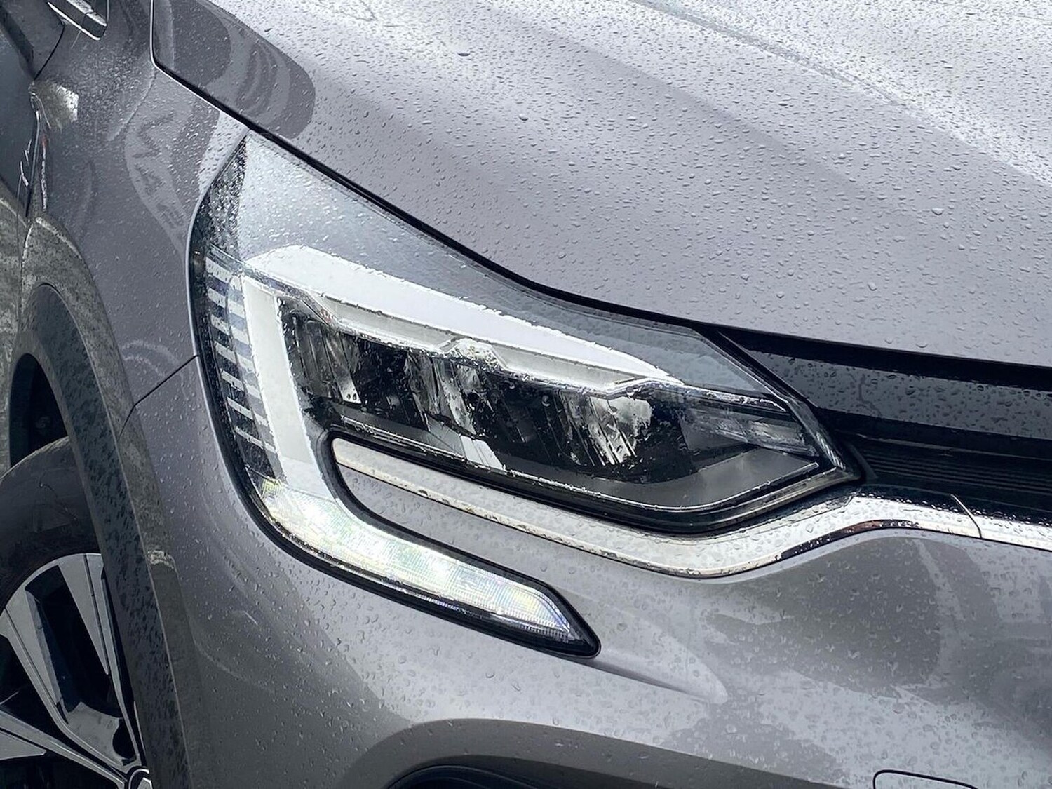 Used Renault Captur 2023 for sale - 78195766: Photo 32