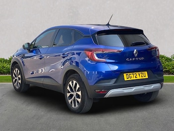 Used Renault Captur 2022 for sale - 75575606: Photo