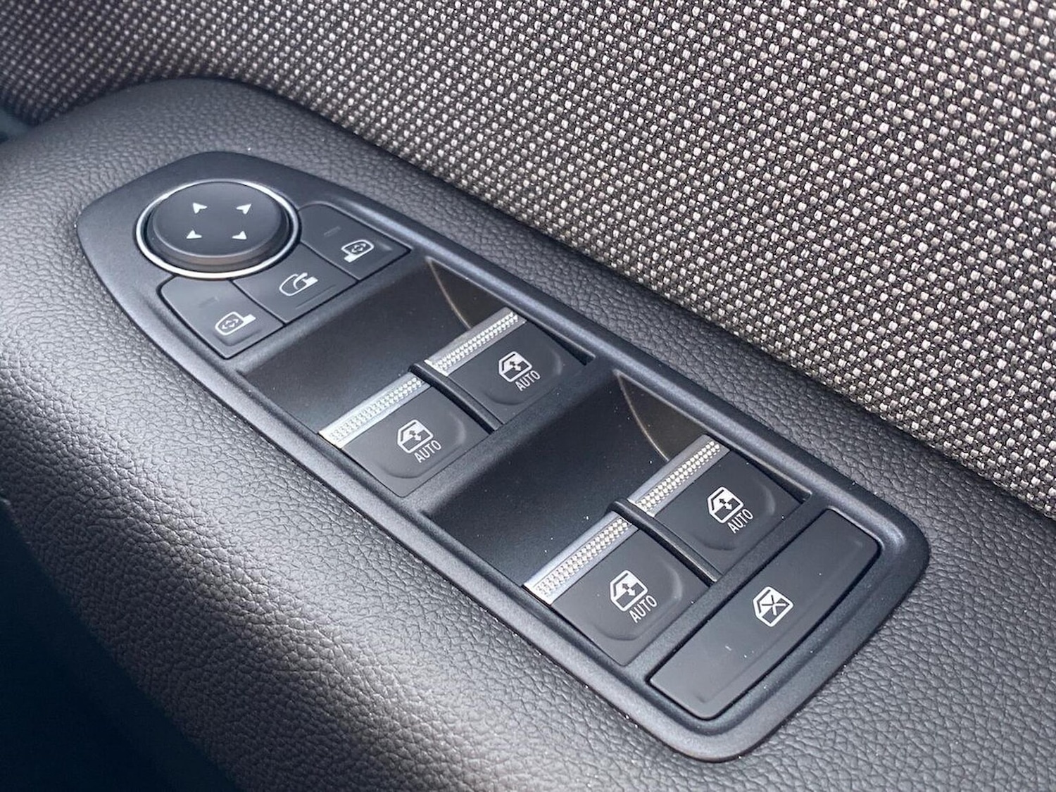 Used Renault Captur 2026 for sale - 78195694: Photo 21