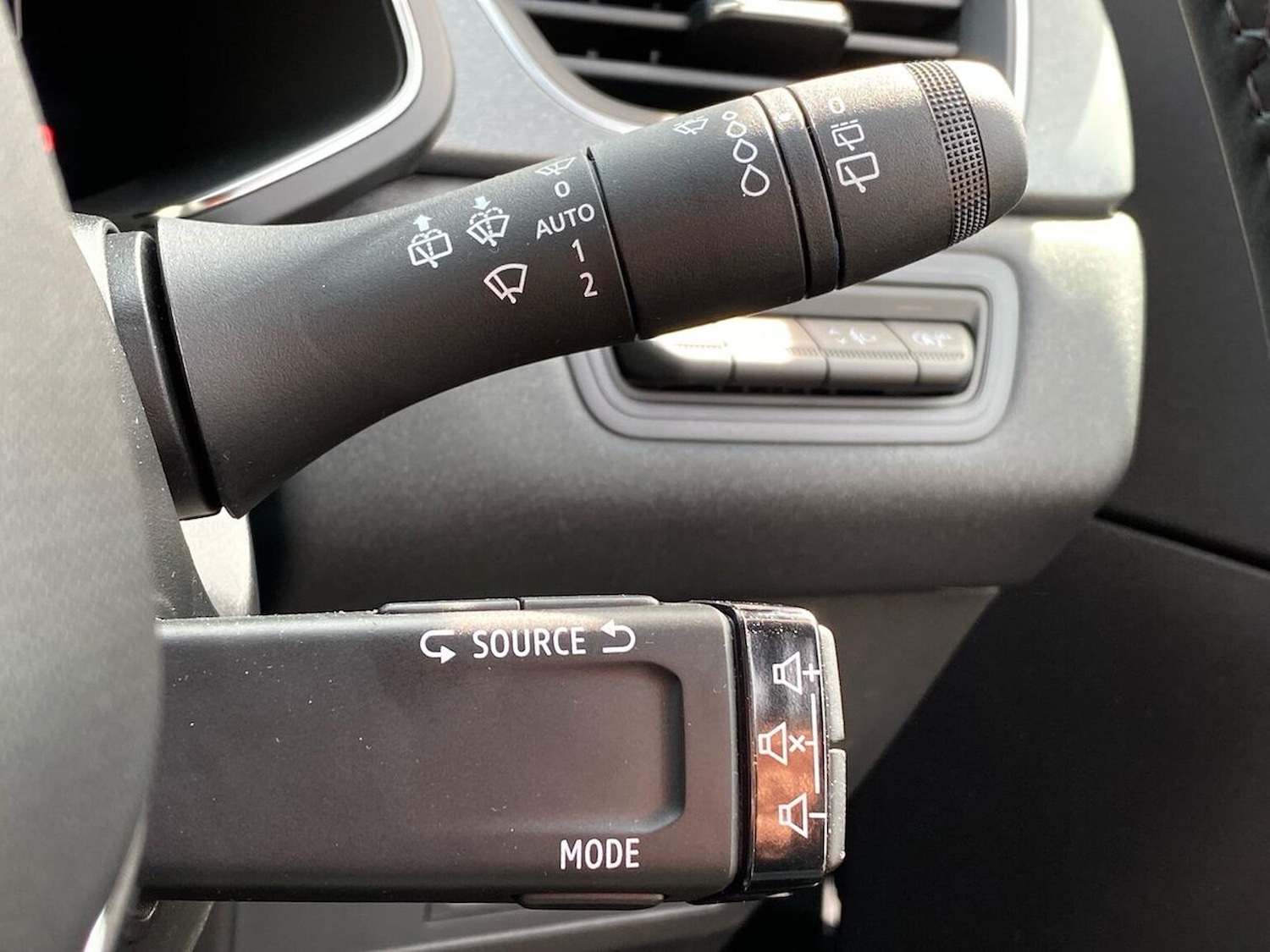 Used Renault Captur 2026 for sale - 78195694: Photo 28