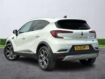 Used Renault Captur 2023 for sale - 78739693: Photo