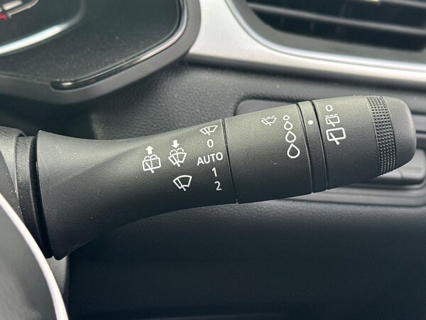 Used Renault Captur 2024 for sale - 76237009: Photo 28