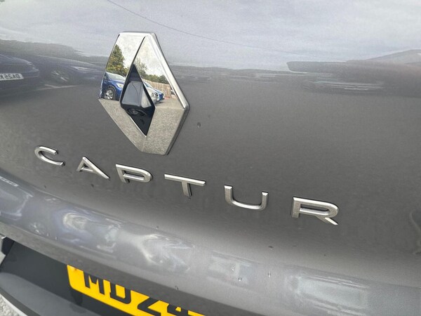 Used Renault Captur 2024 for sale - 76237009: Photo 35