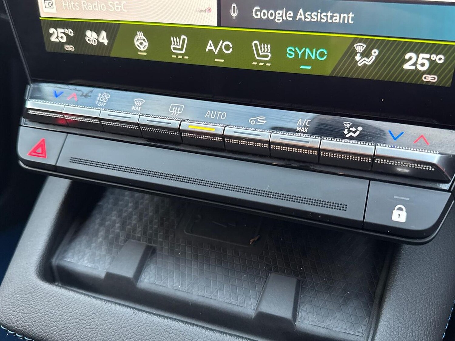 Used Renault Scenic E-Tech 2024 for sale - 77008325: Photo 14