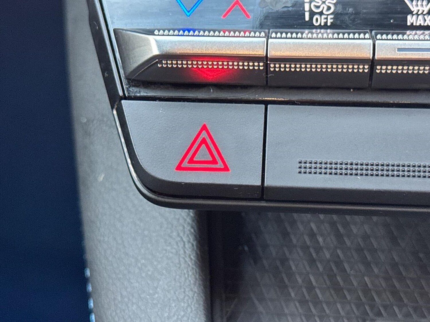 Used Renault Scenic E-Tech 2024 for sale - 77008325: Photo 24