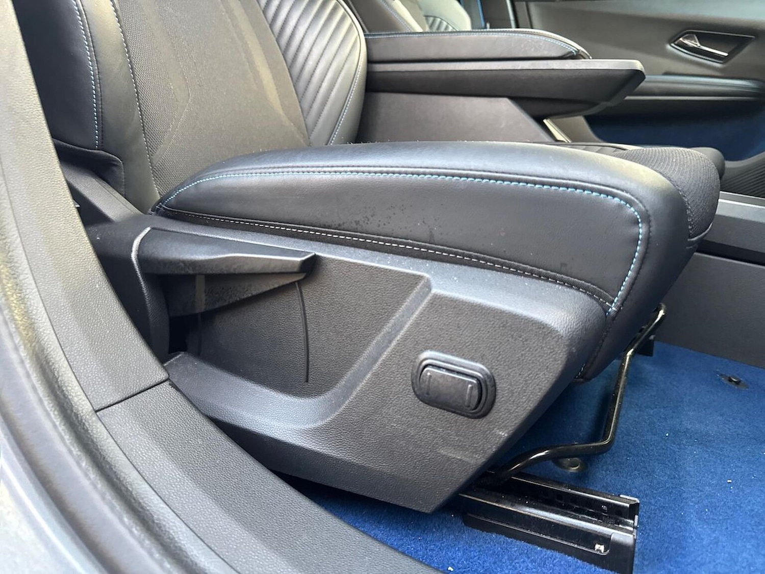 Used Renault Scenic E-Tech 2024 for sale - 77008325: Photo 30