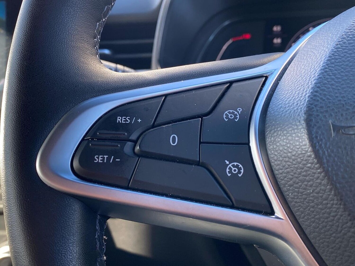 Used Renault Clio 2022 for sale - 77802157: Photo 27