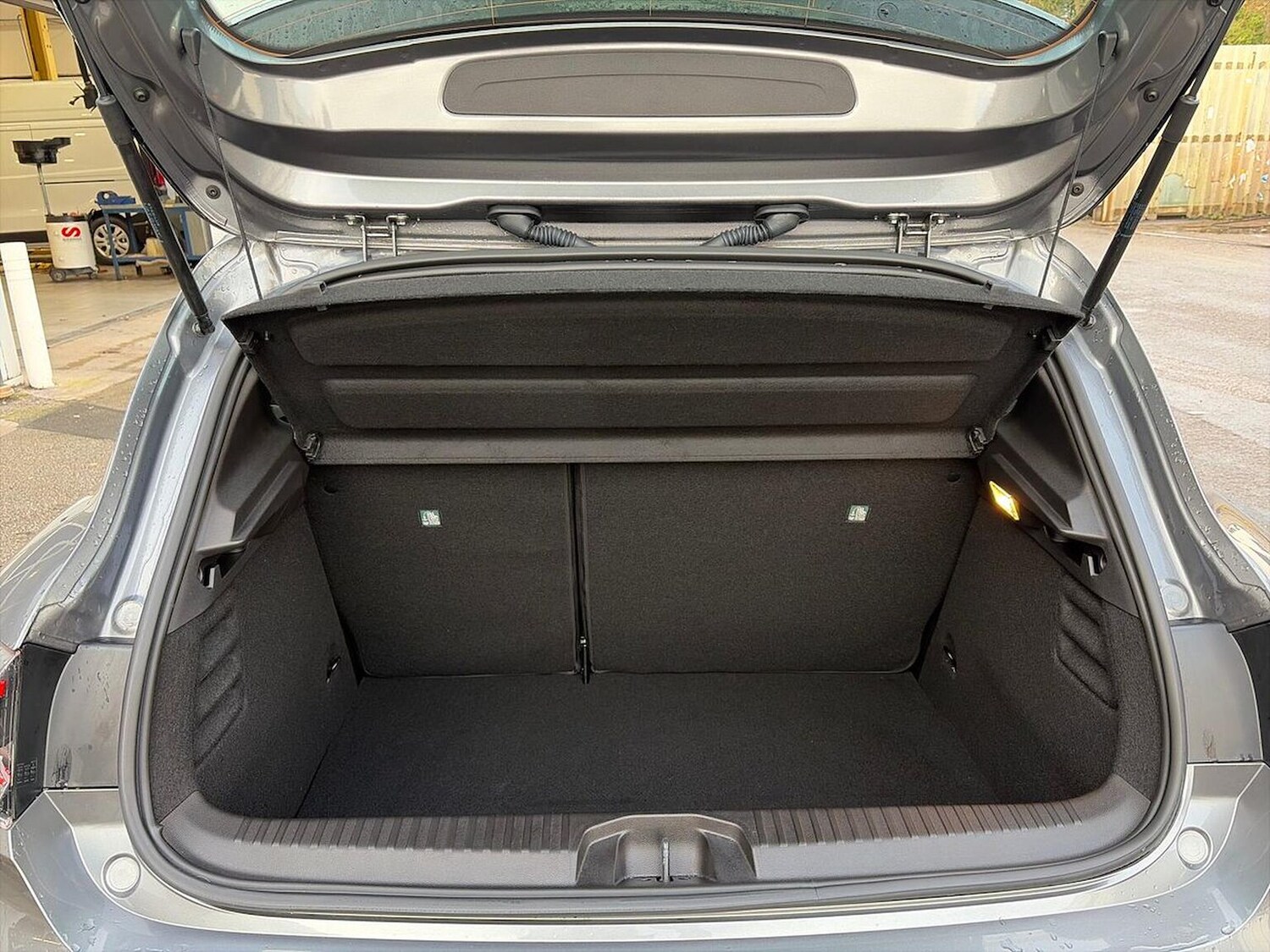 Used Renault Clio 2024 for sale - 76831958: Photo 17