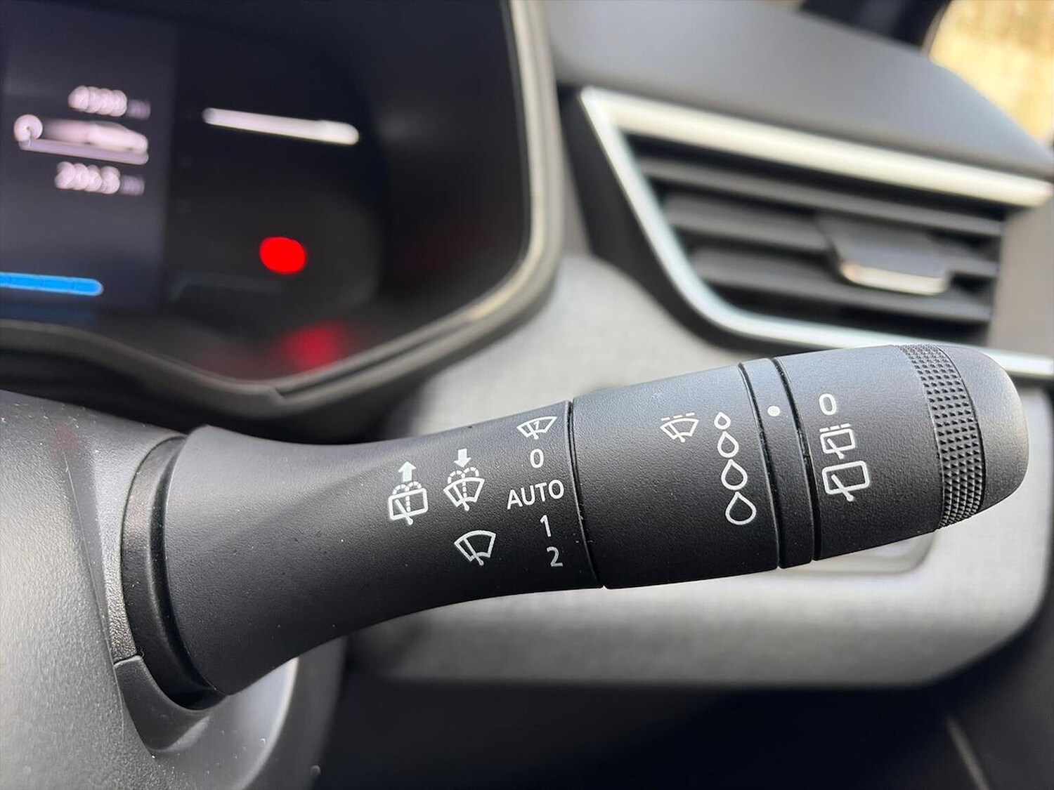 Used Renault Clio 2024 for sale - 76831958: Photo 28