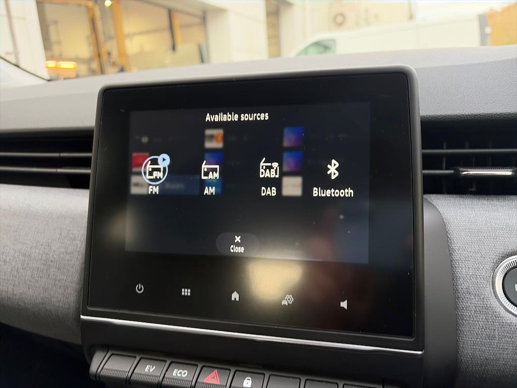 Used Renault Clio 2024 for sale - 76831958: Photo 38