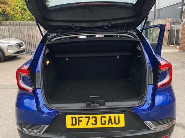 Used Renault Captur 2023 for sale - 76281168: Photo 17