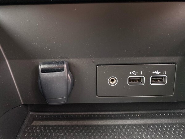 Used Renault Captur 2023 for sale - 76281168: Photo 41