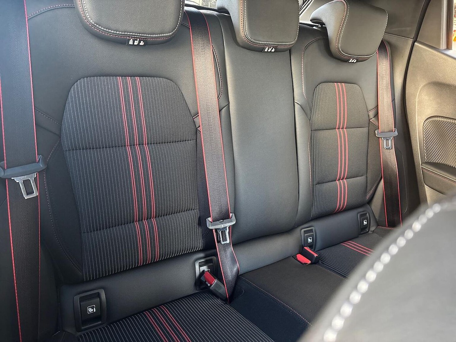 Used Renault Clio 2022 for sale - 76570981: Photo 16