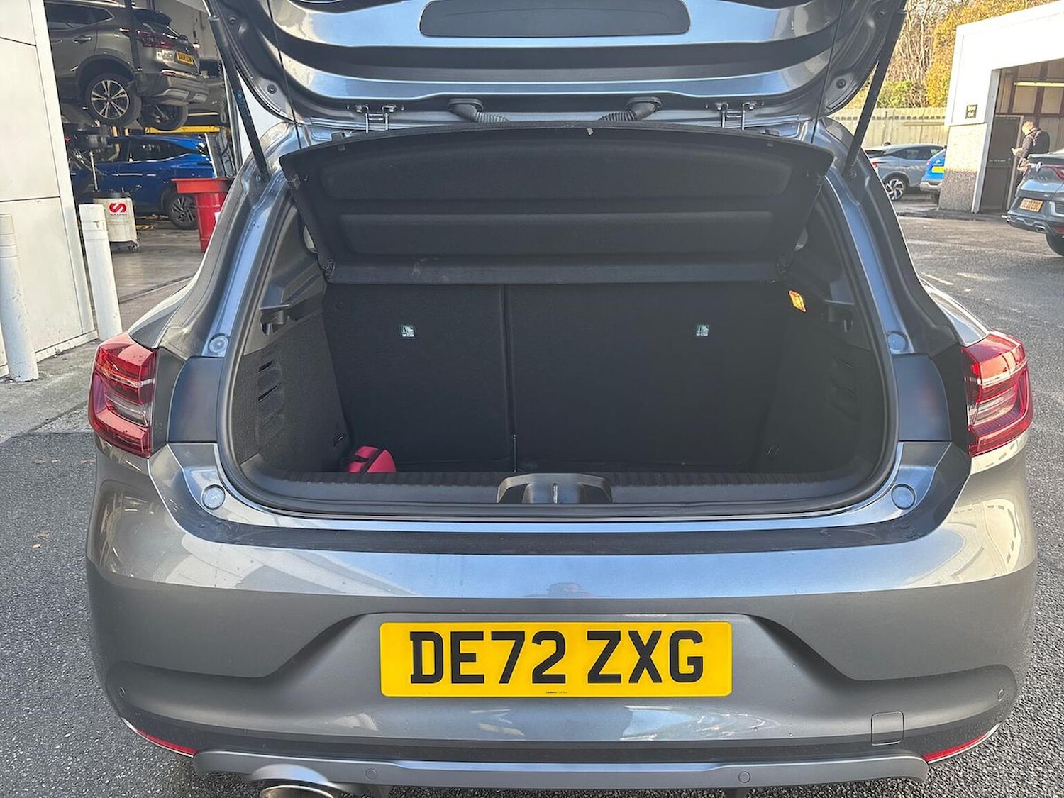 Used Renault Clio 2022 for sale - 76570981: Photo 17