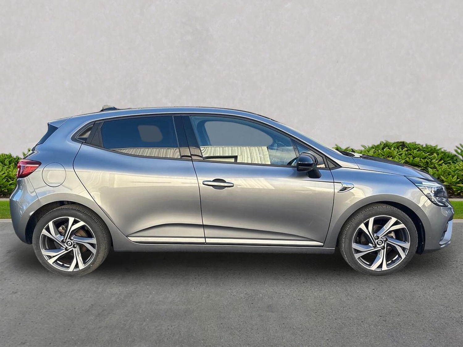 Used Renault Clio 2022 for sale - 76570981: Photo 3