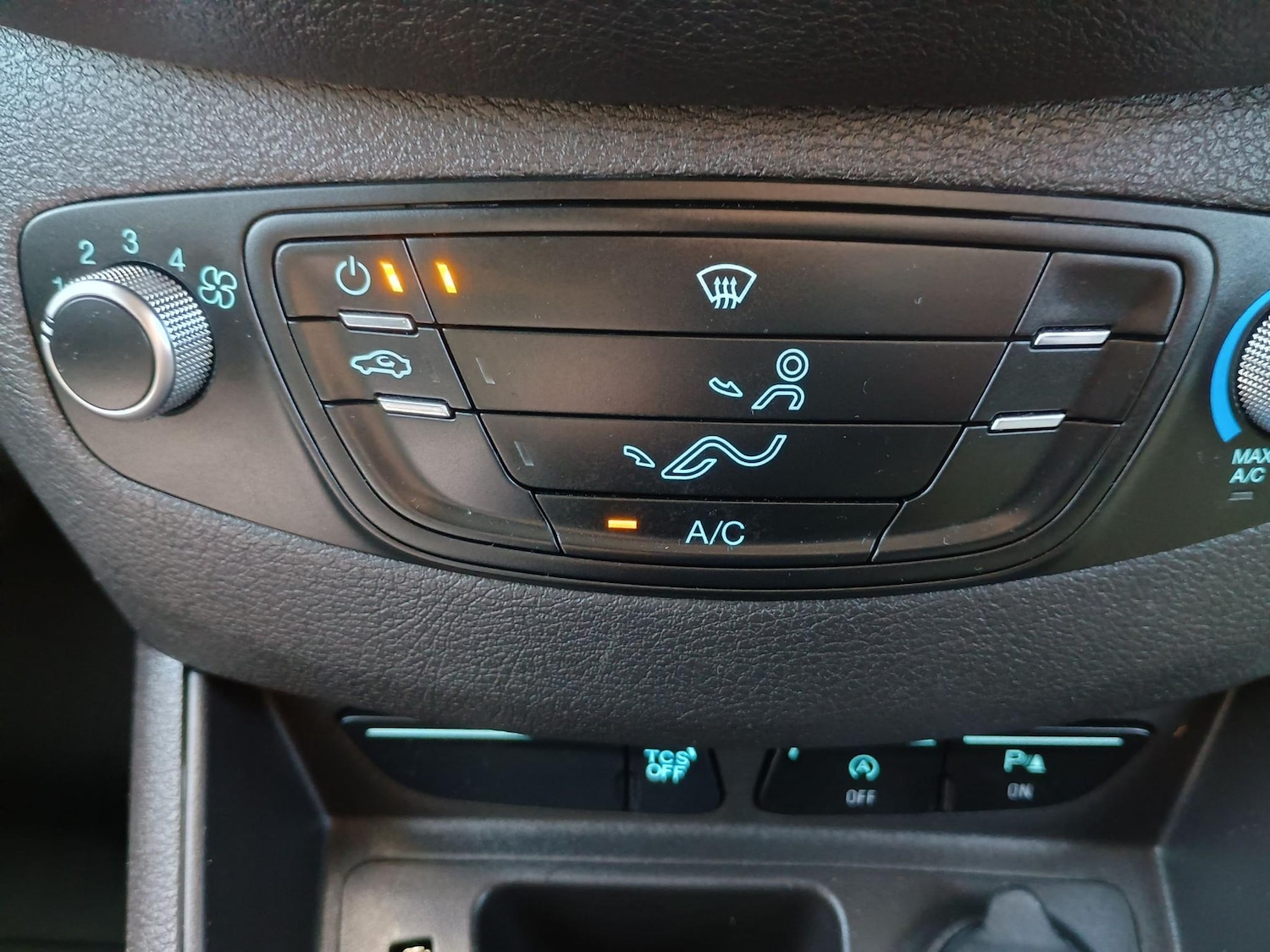 Used Ford Transit Courier 2022 for sale - 77275620: Photo 35