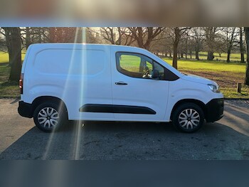 Used Citroen Berlingo 2021 for sale - 77582398: Photo