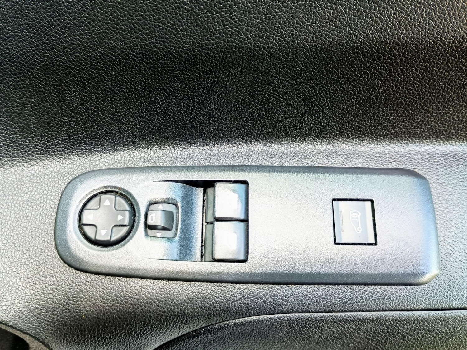 Used Vauxhall Combo 2023 for sale - 77275625: Photo 33