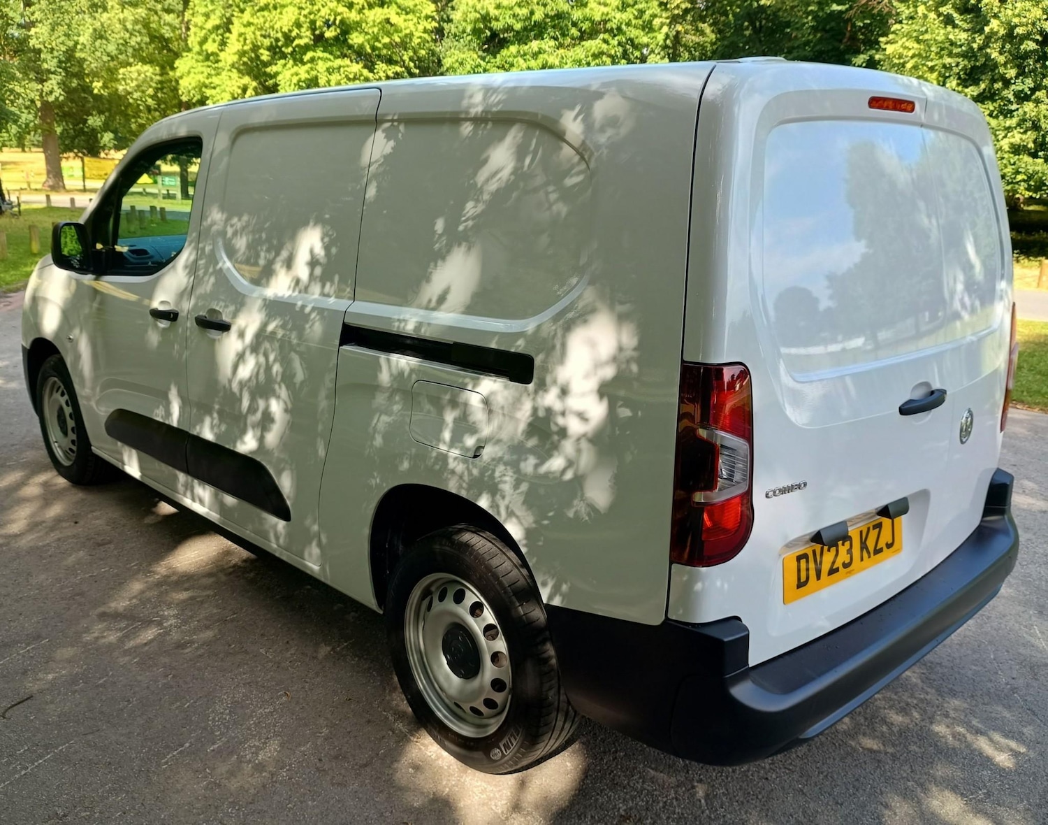 Used Vauxhall Combo 2023 for sale - 77275625: Photo 8